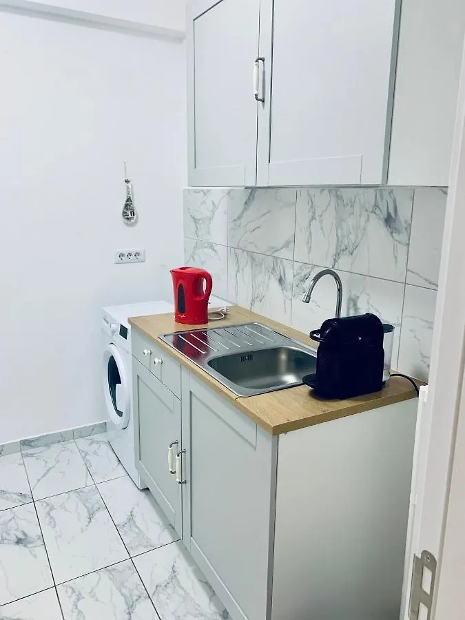 Apart Studio Maria With Free Private Parking Sector 4 Bucureşti