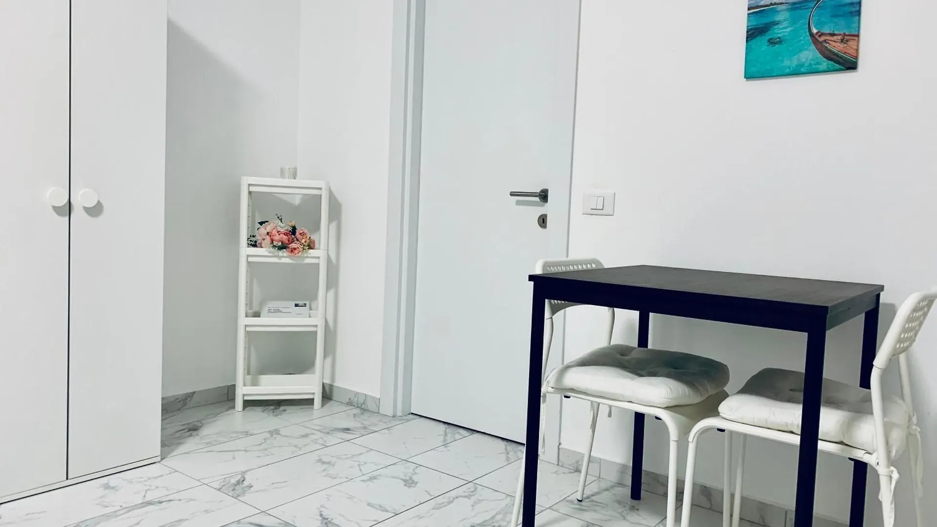 Apart Studio Maria With Free Private Parking Sector 4 Bucureşti România
